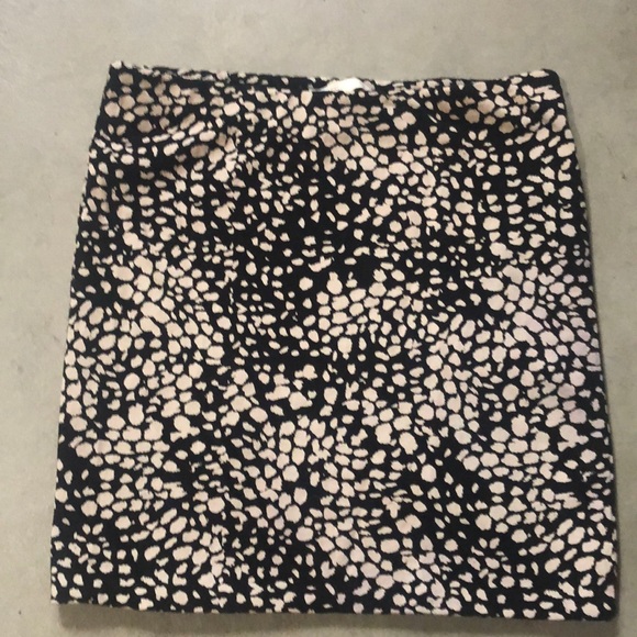 H&M Black and Cream Stretchy Mini Skirt - Picture 1 of 6